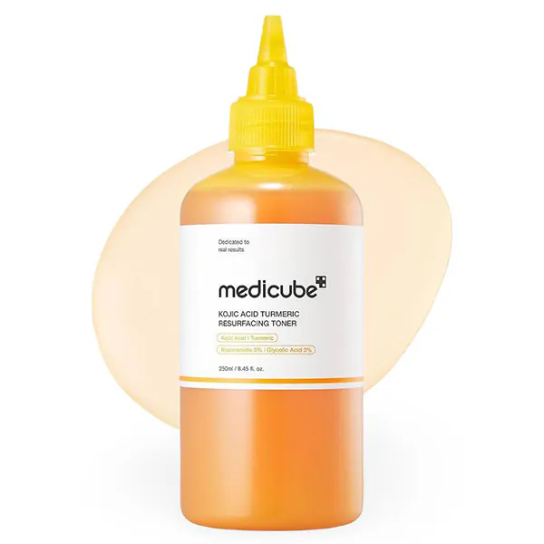 تونر روشن کننده مدیکیوب Kojic Acid Turmeric تونر روشن کننده مدیکیوب Kojic Acid Turmeric